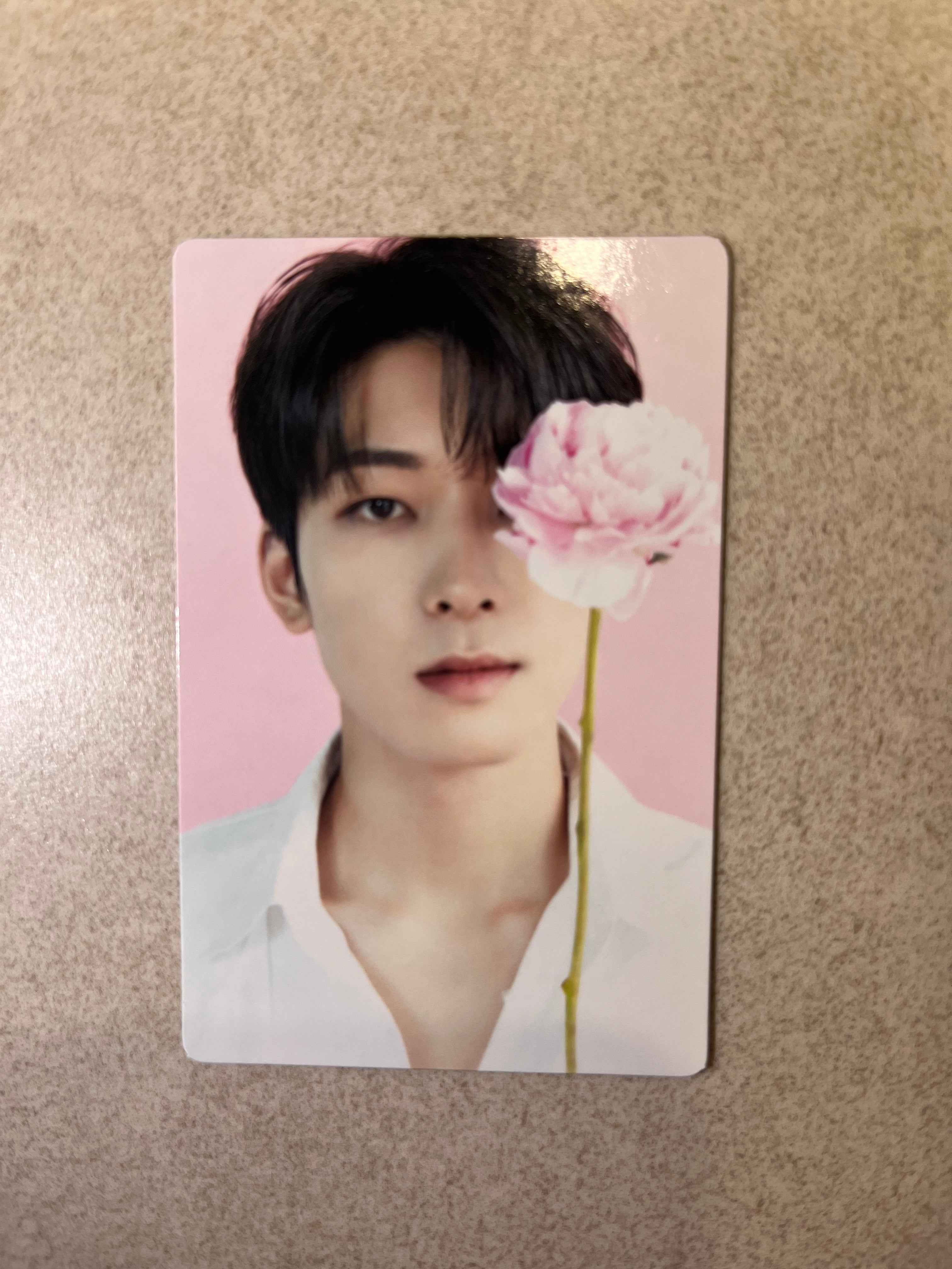 Seventeen Cafe in Seoul - Official Trading Photocard